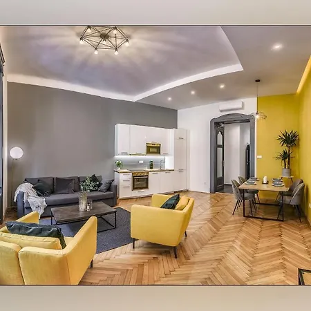 Spacious Luxury 2br In Downtown - Ora 布达佩斯
