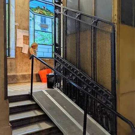 Spacious 2Br Luxury Apartment In Downtown Budapest - Ora Budapeszt